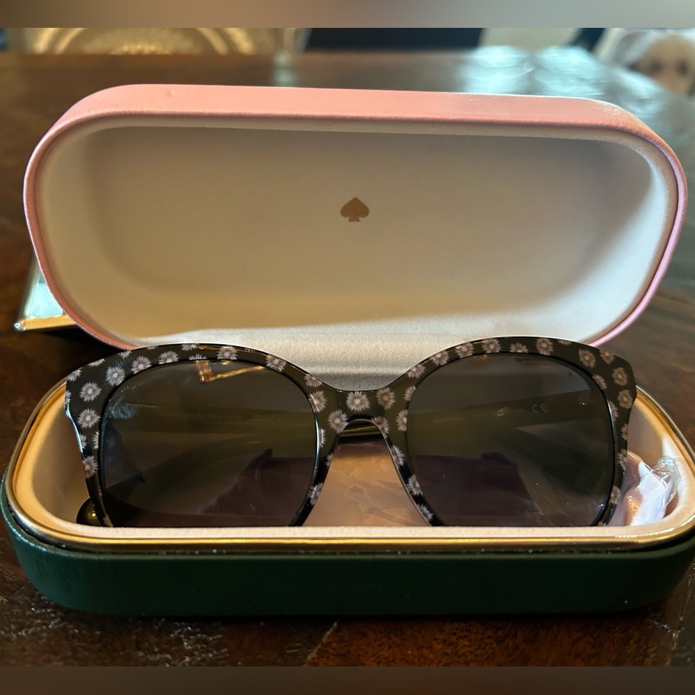 Kate Spade Daisy Sunglasses